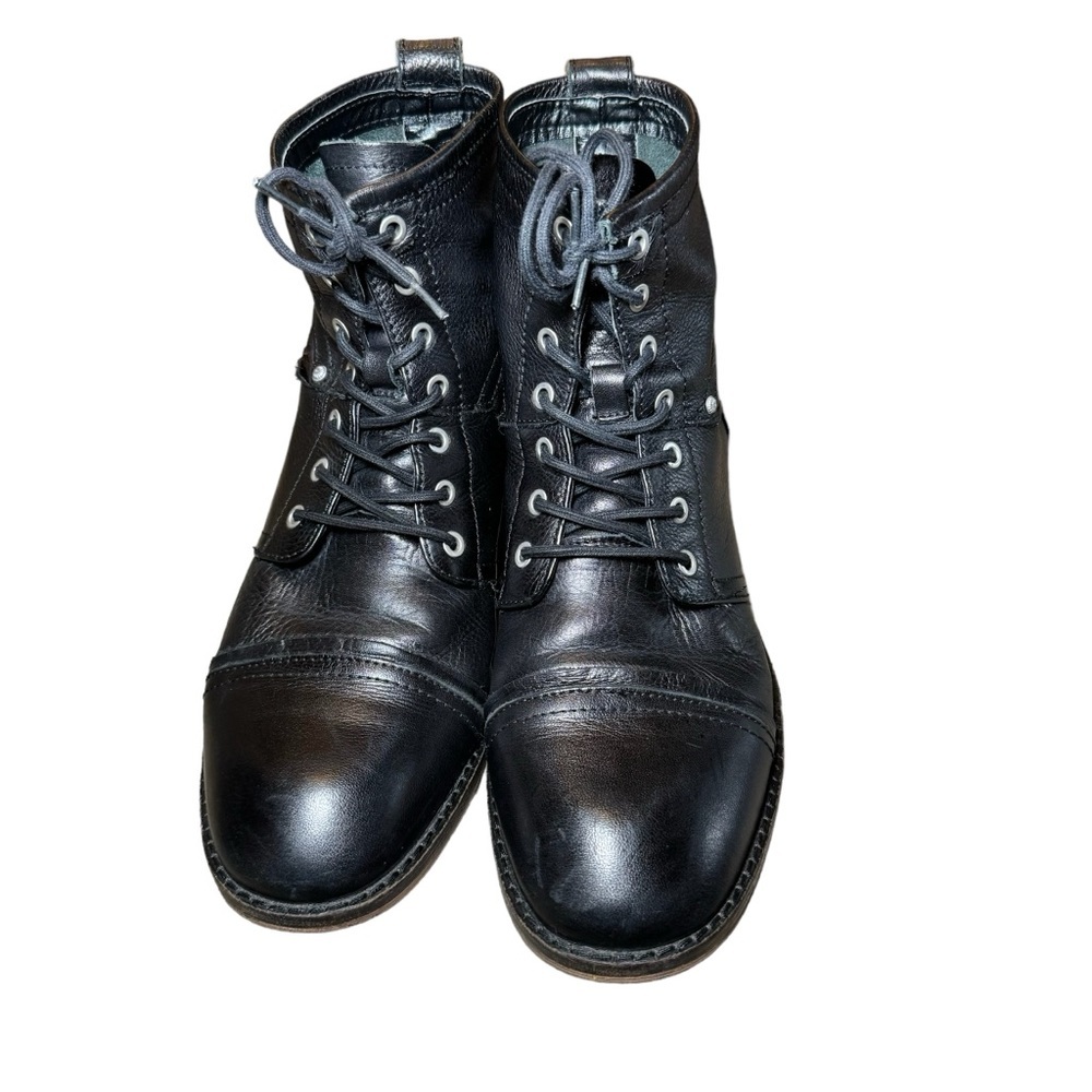 Guess black boots SZ 9.5